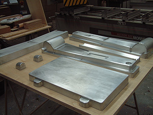 Thermoforming moulds for snowcat cabin interiors